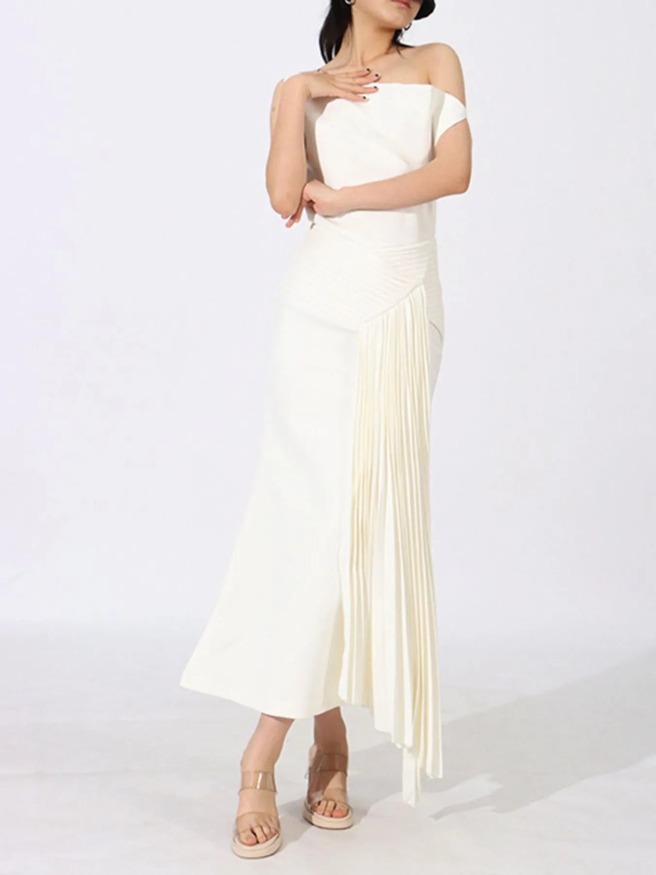 Single Shoulder Pleated Dress - Image 6