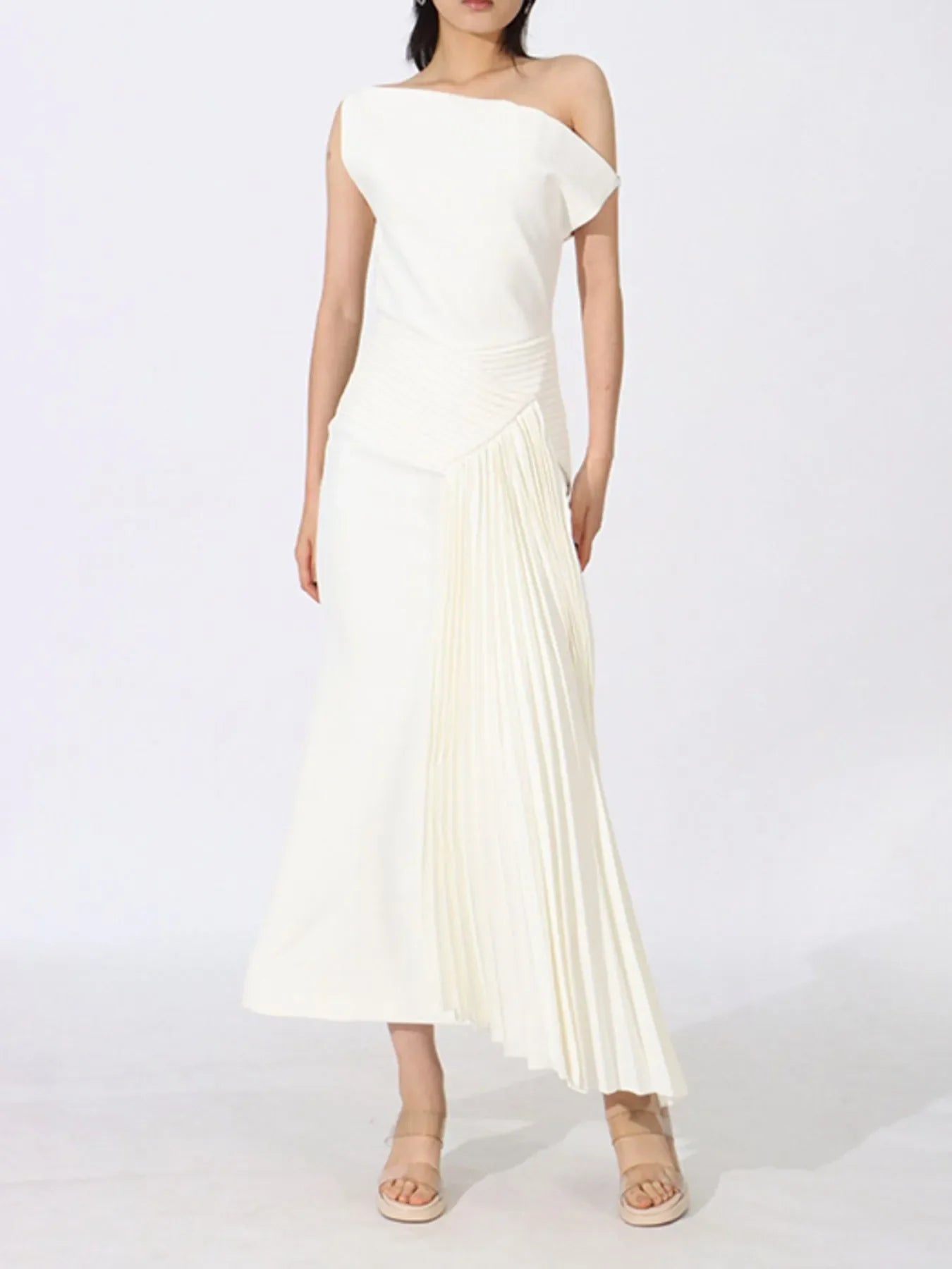 Single Shoulder Pleated Dress - Image 5